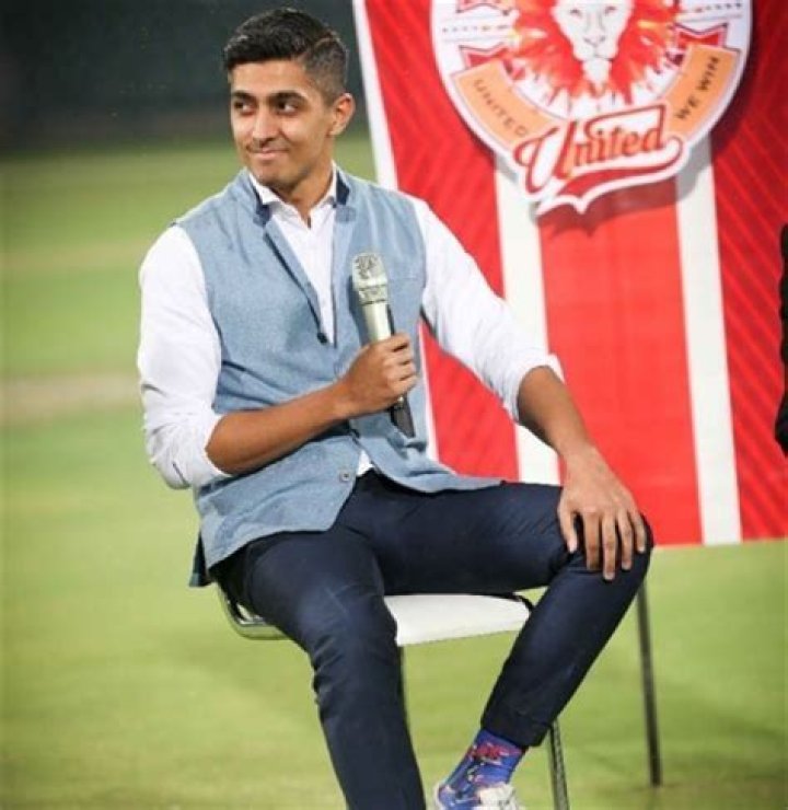 Hafidz Roshdi Height, Weight, Net Worth, Age, Birthday, Wikipedia, Who, Nationality, Biography