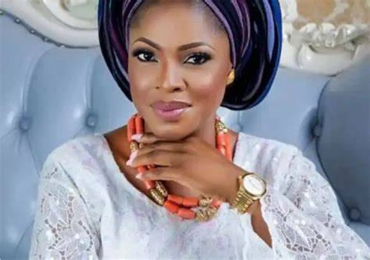 
Meet Princess Temitope Adesegun, Sixth Wife Of The Ooni Of Ife 