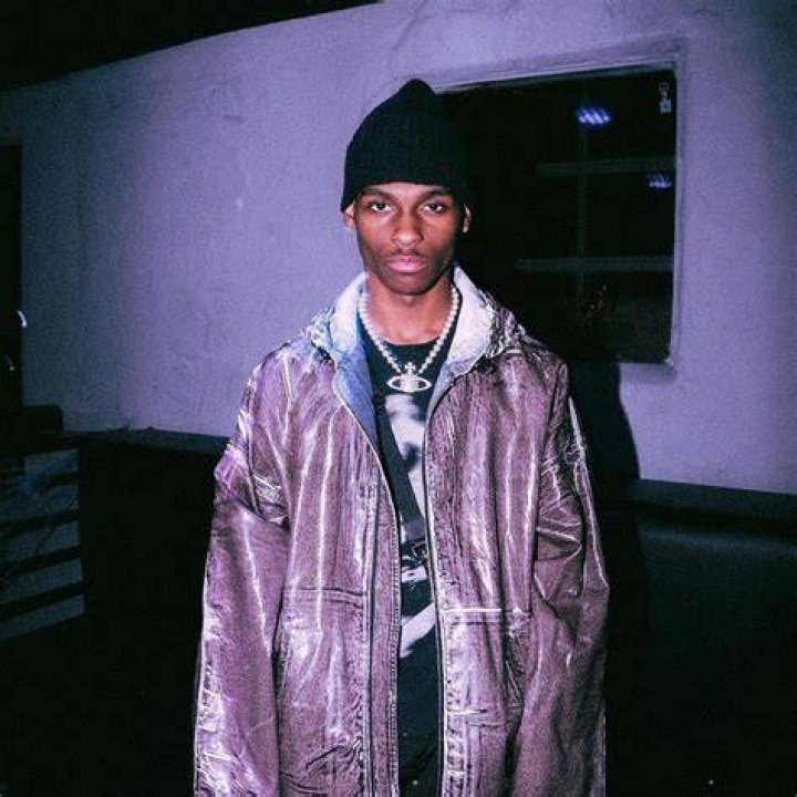  Yvngxchris